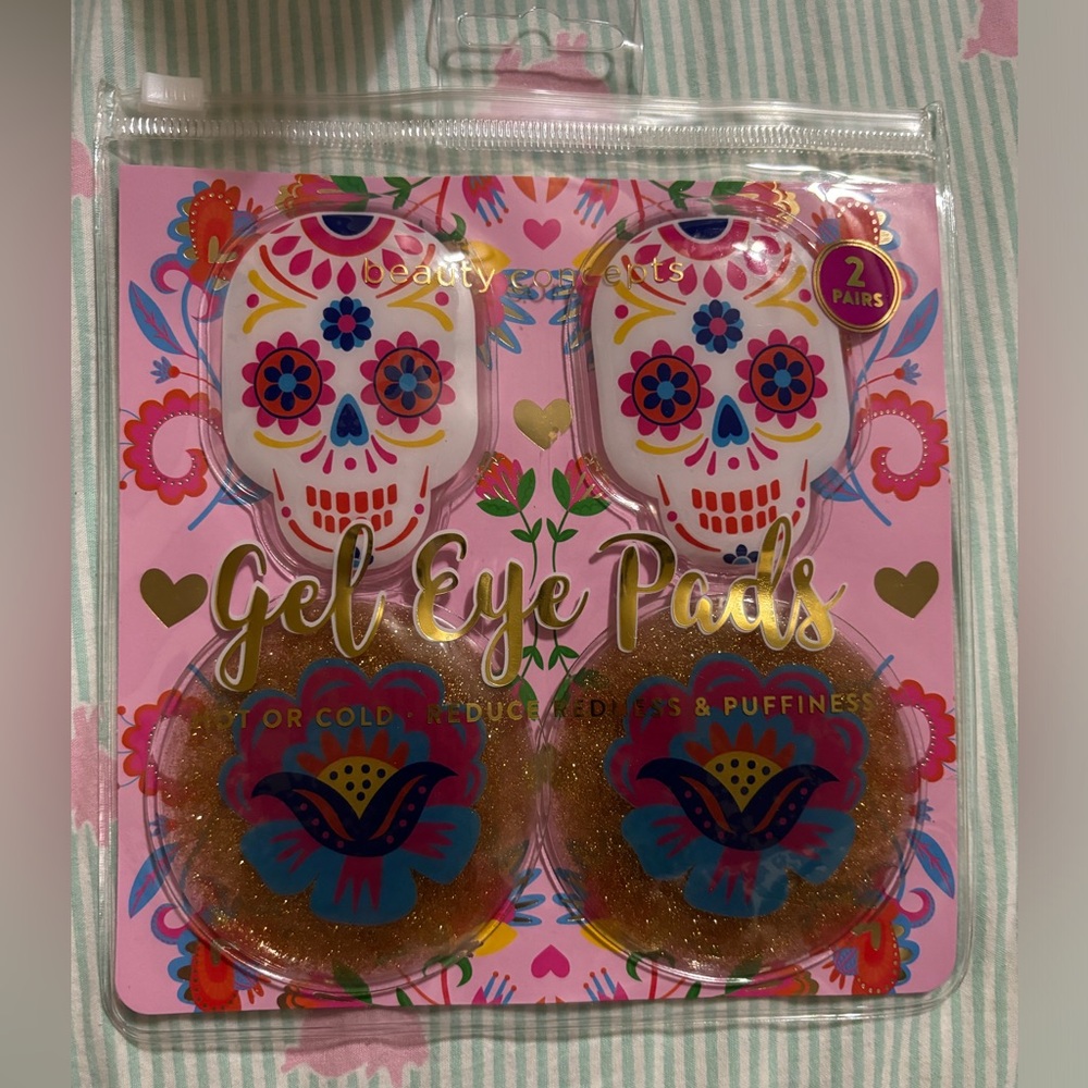 Beauty Concepts skull/flower gel eye pads..hot or cold